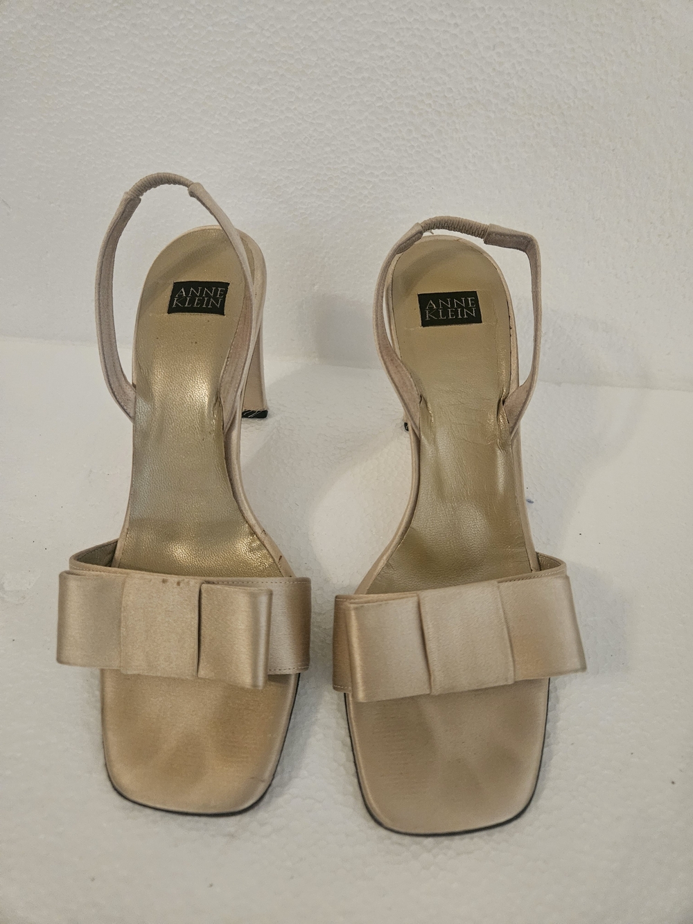 Anne Klein Metallic Champagne Bow Slingback Heels